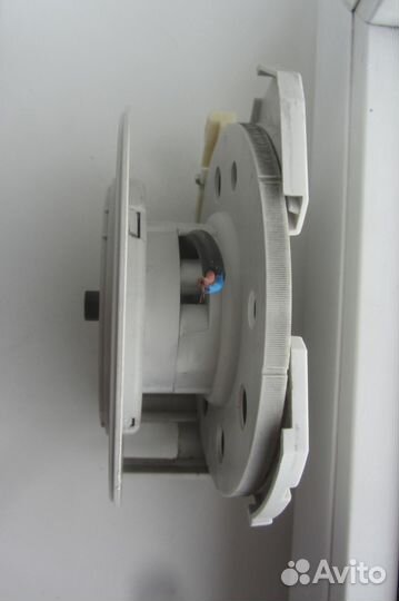 Пылесос LG Turbo-1400 w/Запчасти