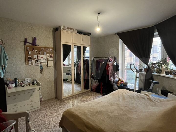 3-к. квартира, 95,2 м², 3/17 эт.