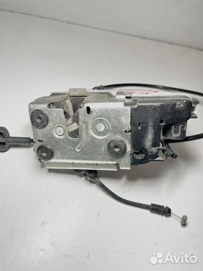 Замок задней правой двери Renault Scenic 2