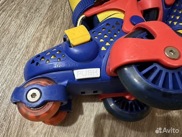 Раздвижные роликовые коньки