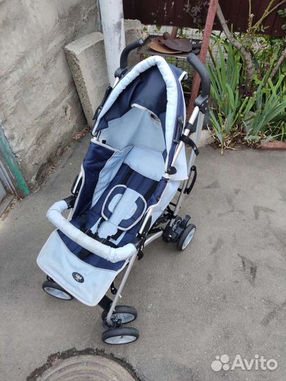 Прогулочная коляска трость