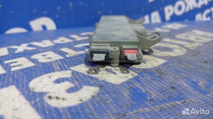 Усилитель антенны Porsche Cayenne внедорожник