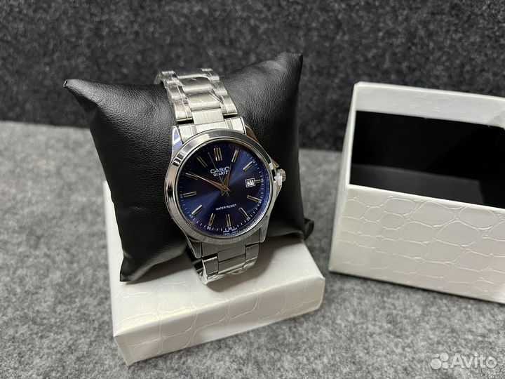 Часы casio в подарочной коробке