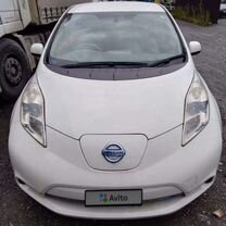 Nissan Leaf AT, 2011, 61 000 км, с пробегом, цена 700 000 руб.