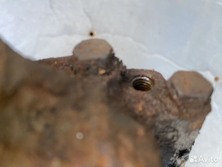 Суппорт Mercedes w124 задний левый