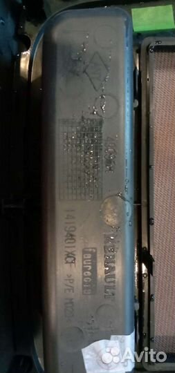 Рамка-консоль на Рено Логан 2 Сандеро