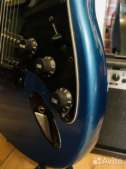 Электрогитара под Fender + Комбо (комплект)