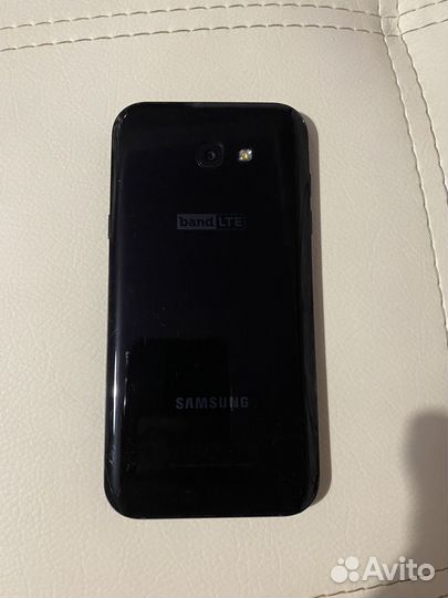 Samsung Galaxy A7 (2017) SM-A720F/DS, 3/32 ГБ