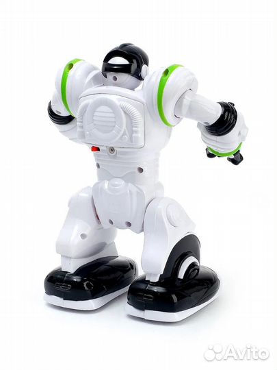 Робот Strong Pioneer Calvin Mini р/у (свет, звук, движение) 20 см 27106