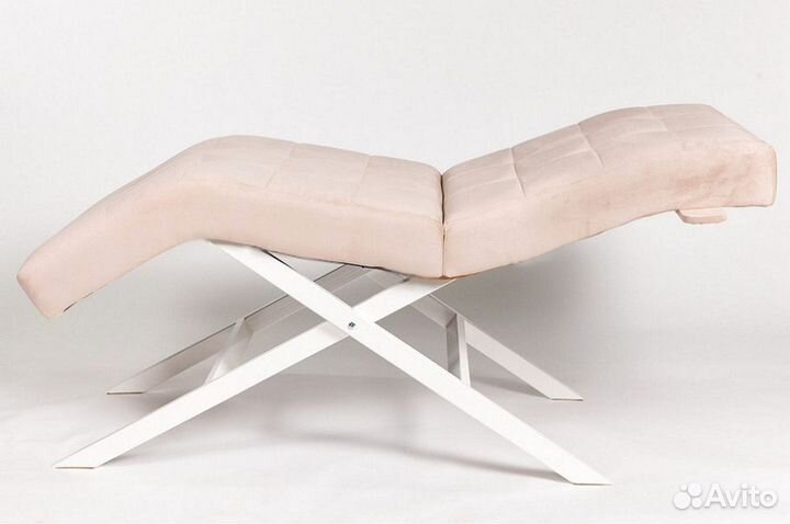 Кушетка в салон красоты анатомическая