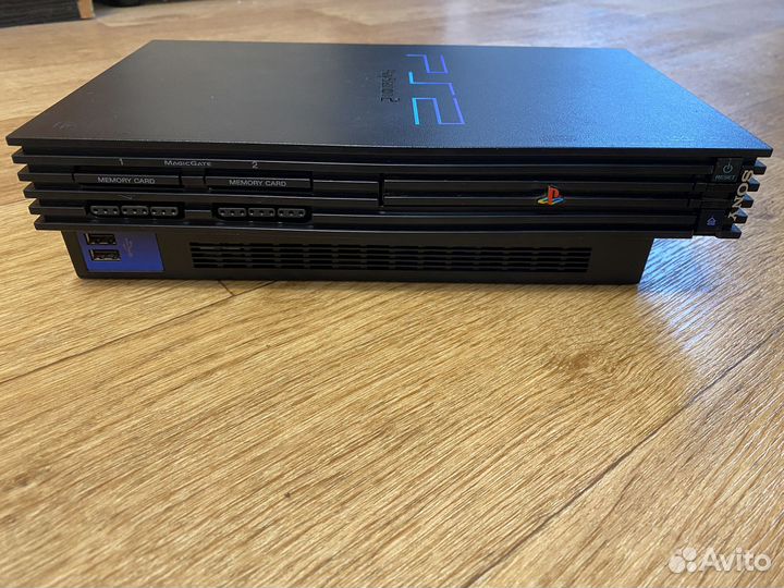Продам sony ps2 fat, HDD 1Tb и есть HDD 250 Gb