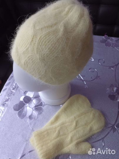 Шапка для девочки новая