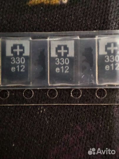 8шт Танталовый конденсатор 330uf 2.5v