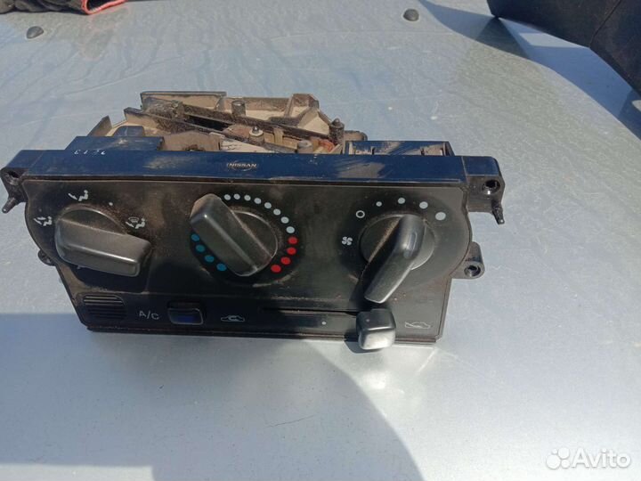 Блок управления печки Nissan March K11