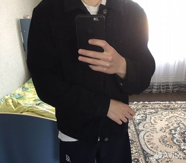 Джинсовая куртка