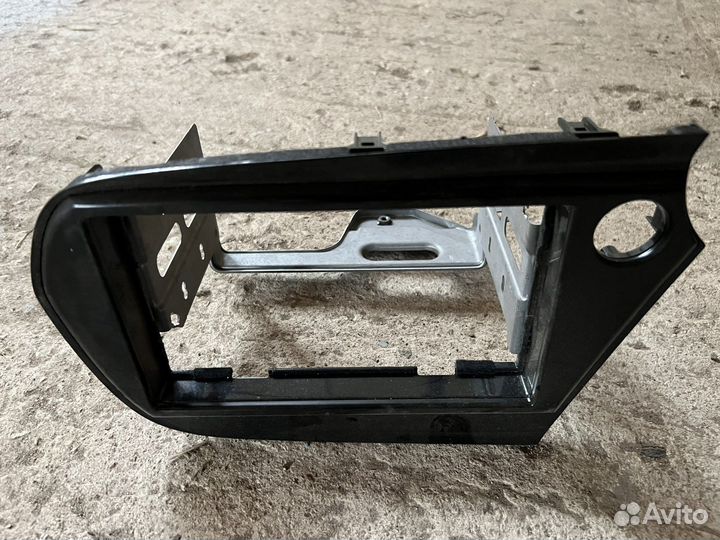 Рамка для 2 din магнитолы Honda insight