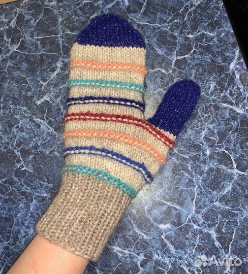 Варежки вязаные ручной работы