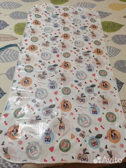 Клеенка для детской кроватки на резинках 120*60 см