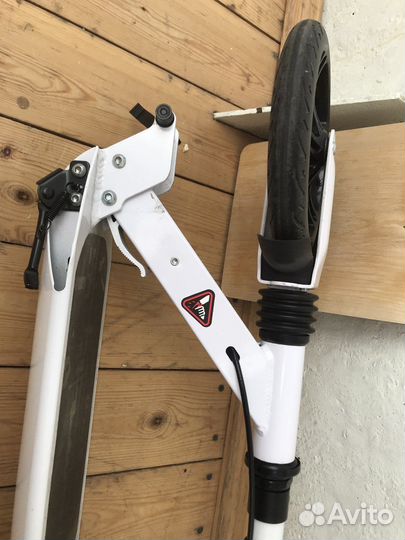 Самокат белый urban scooter