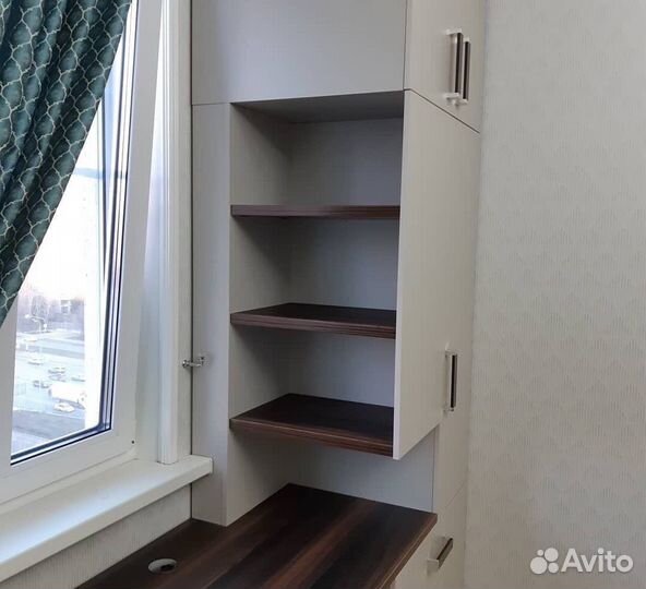 Детская рабочая зона у окна в рассрочку