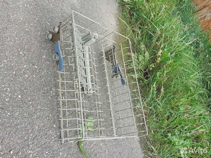 Корзина от посудомойки Bosch