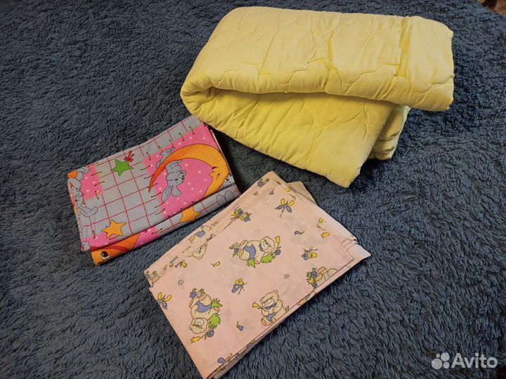 Детское одеяло в кроватку