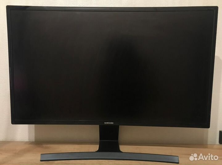 Монитор samsung