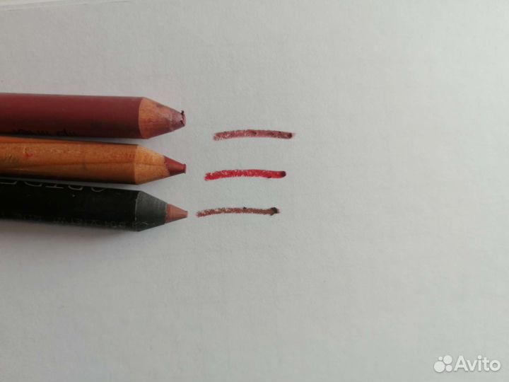 Карандаш для губ косметика