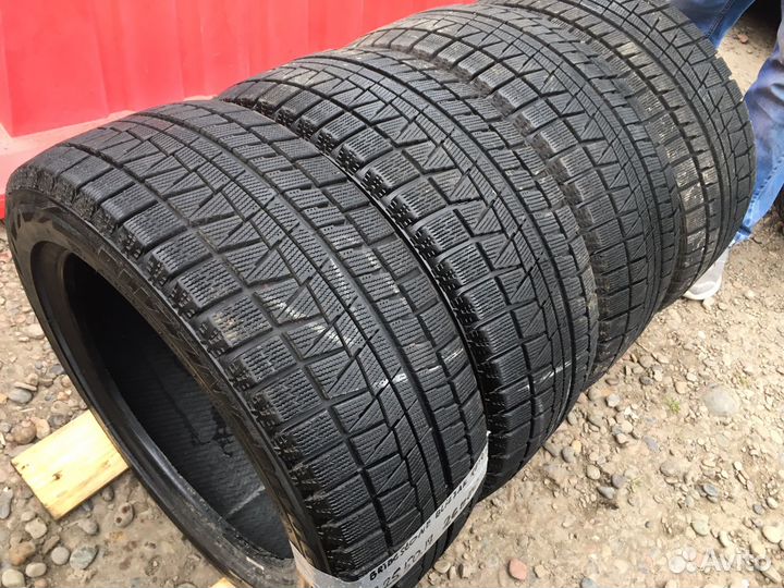 Bridgestone Blizzak VRX 225/50 R17