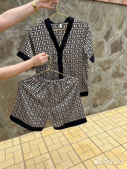 Пижама шелковая