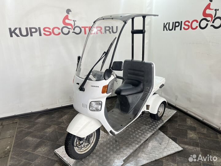 Скутер Honda Gyro Canopy TA03