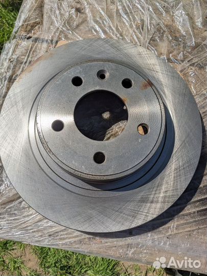 Тормозные задние диски на Шевроле