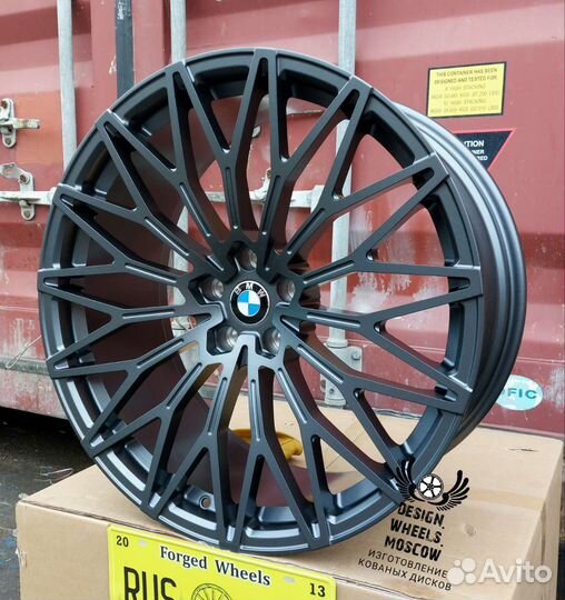 Кованые диски R22 на BMW G05/G06/G07