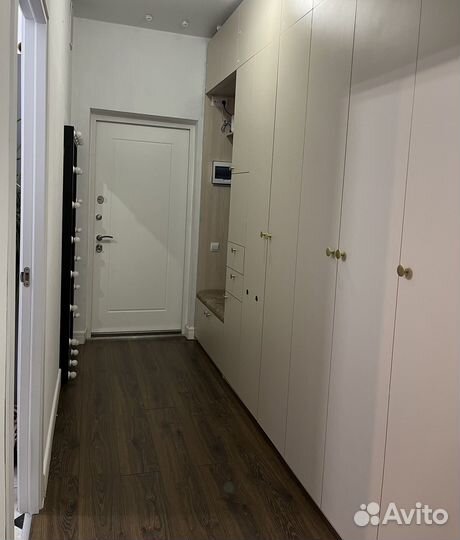 Шкаф распашной