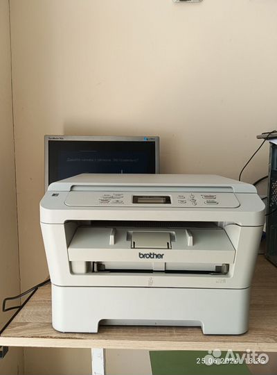 Мфу(принтер,сканер,копир) Brother dcp 7055r