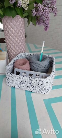 Корзина вязаная