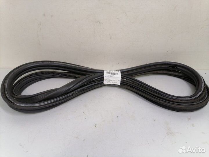 Уплотнитель багажника Volkswagen Passat B5