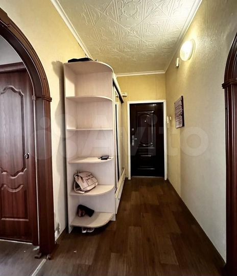 3-к. квартира, 68,3 м², 3/6 эт.