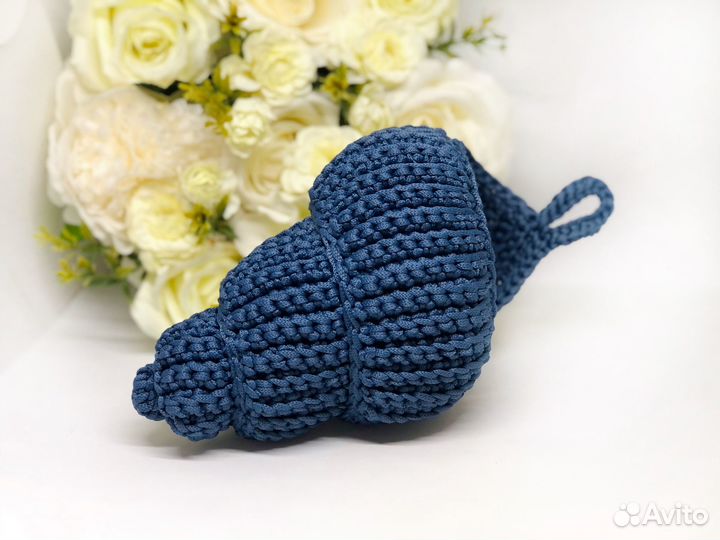 Вязаные корзинки ракушка