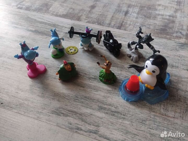 Игрушки kinder surprise