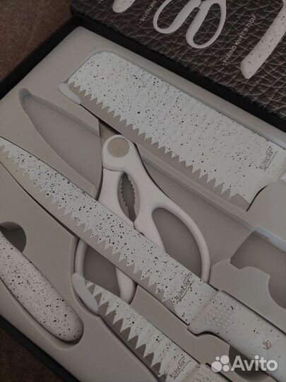 Набор кухонных ножей