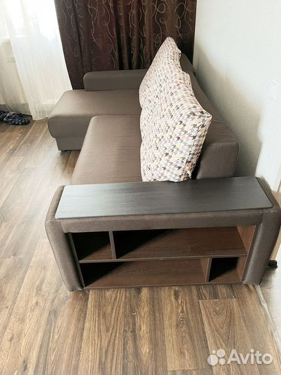 Диван угловой