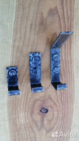 Вешалки для одежды