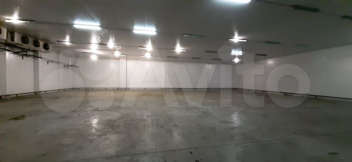 Сдам складское помещение, 425 м²