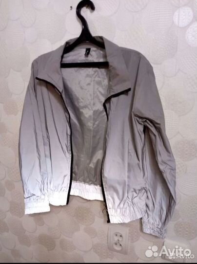 Спортивный костюм для девушки