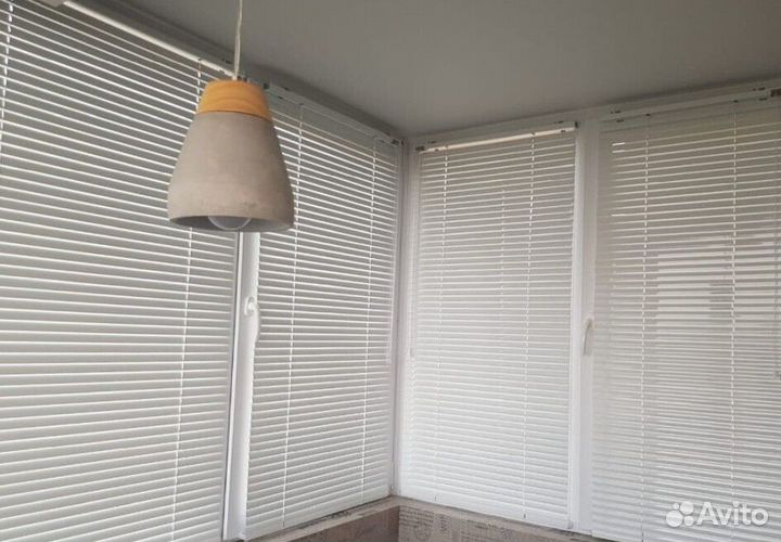 Мансардные шторы D907