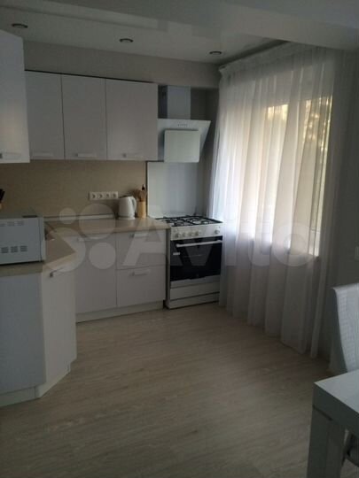 2-к. квартира, 54 м², 3/5 эт.