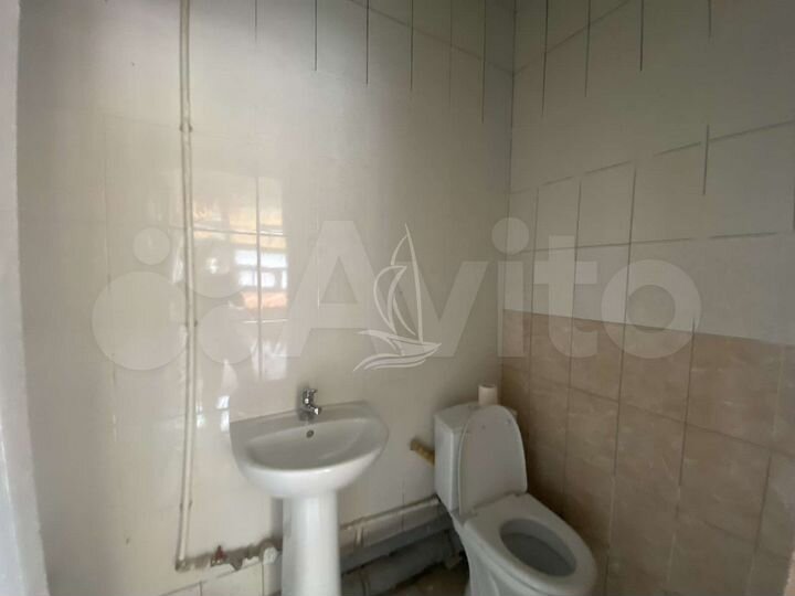 Помещение 52 кв.м. на ост. Силикатная