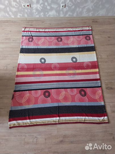 Пледы и покрывало 150 200