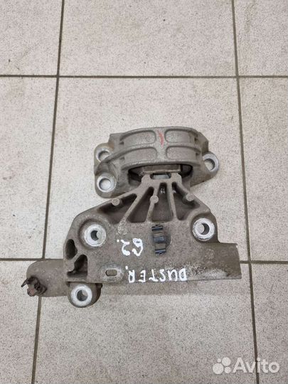 Рено Дастер подушка двигателя